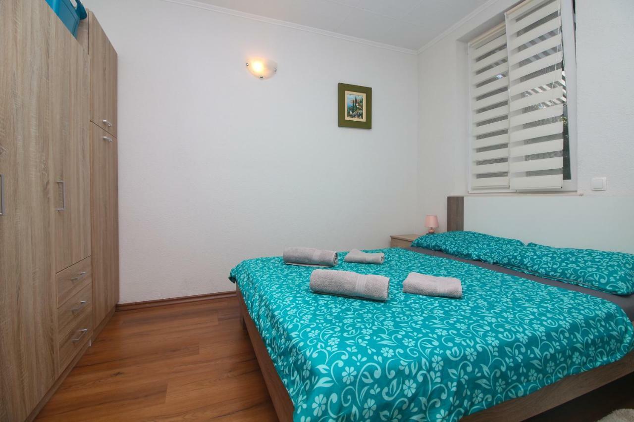 Apartmani Galesic Šibenik Esterno foto